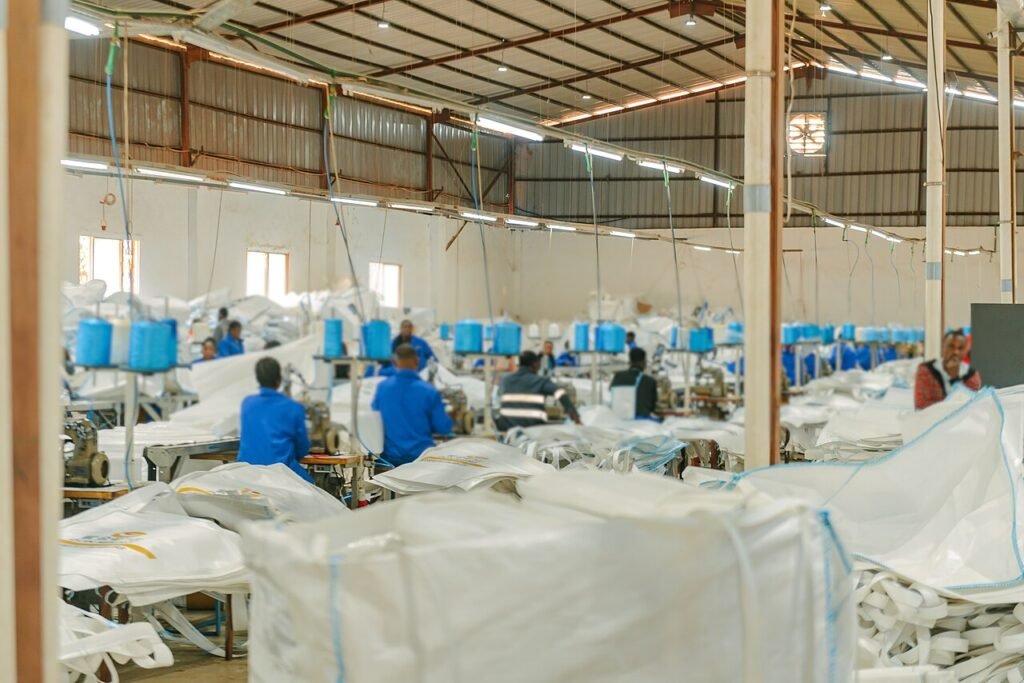Atelier de production de sacs à Lubumbashi, photographie d’illustration